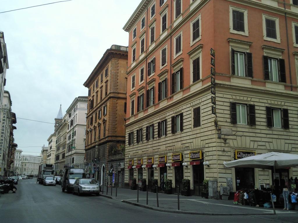 Hotel Concorde Rom Exterior foto